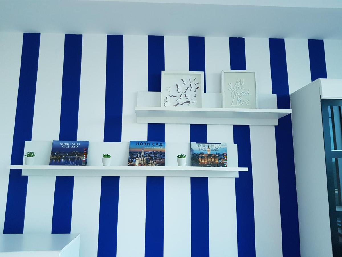 נובי סאד Central Apartment With 24-7 Building Security מראה חיצוני תמונה